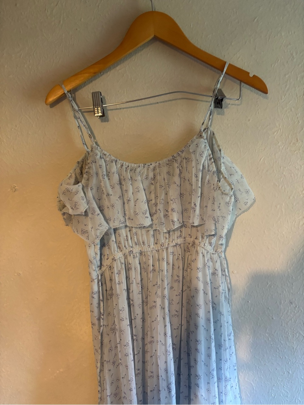 Abercrombie & Fitch Pale Blue Floral Ruffle High-Low Dress - Picture 3 of 5